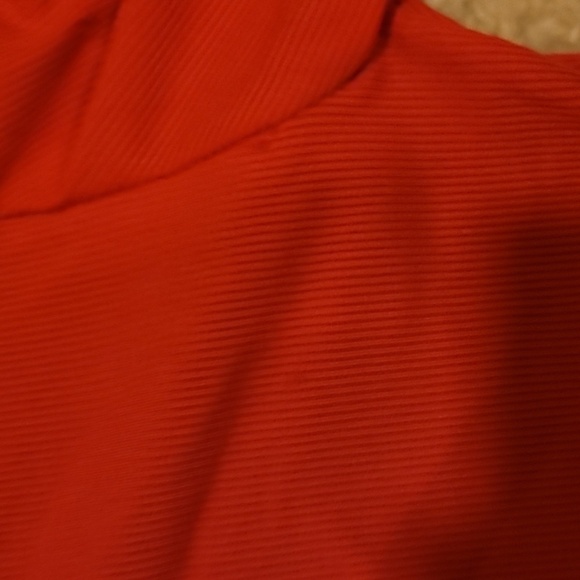 Free People Intimately Victoria Plunge Bodysuit. Red. Size XS. - Picture 5 of 6